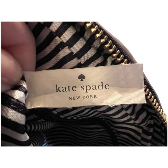 Kate Spade Leather Crossbody Small Compact Grey Greige Black FLAWS Upcycle Art - Picture 13 of 16